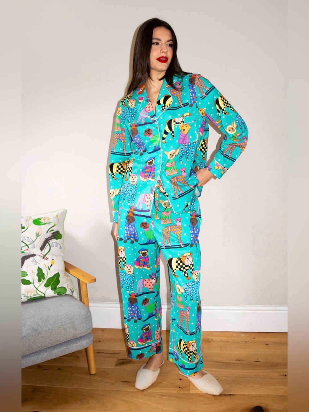 Karen Mabon 2pc Skiing Dogs Pajama Set